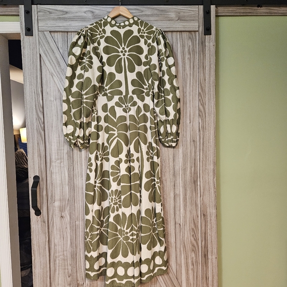 FARM RIO Green Palermo Buttoned Puff Sleeve Maxi Dress - Picture 12 of 16